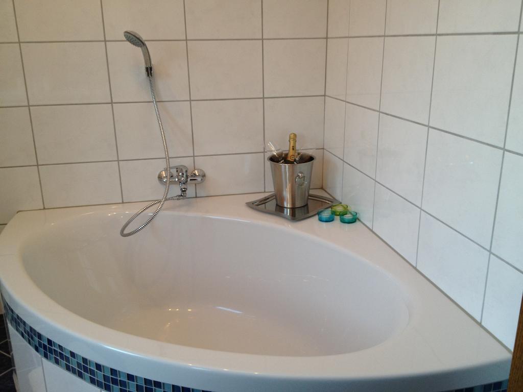 Haus Zur Therme Bad Mitterndorf Pokój zdjęcie